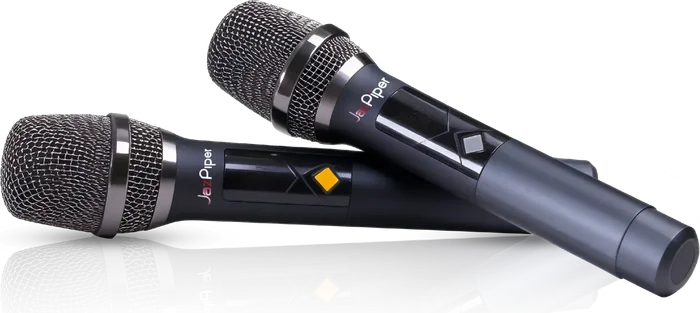 Four Singers at Once